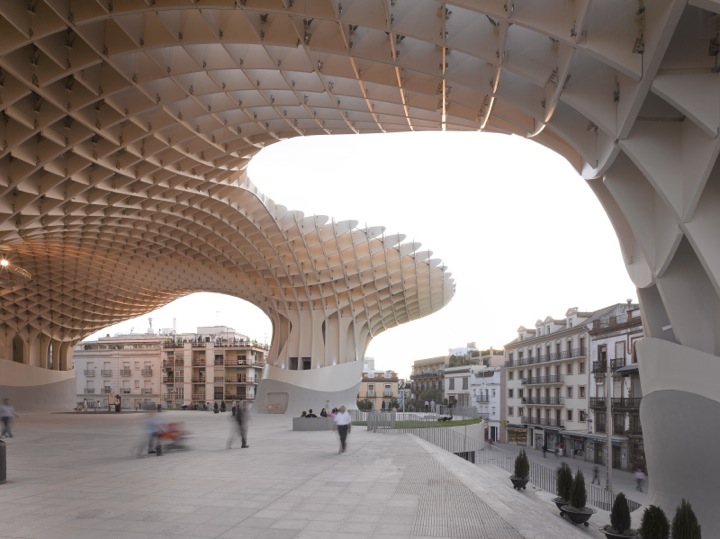 ＊西班牙-賽維利亞廣場古城新地標：大型蜂巢傘狀建築Metropol Parasol！ 40