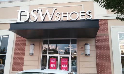 Shoe Store «DSW Designer Shoe Warehouse», reviews and photos, 761 Easton Rd, Warrington, PA 18976, USA