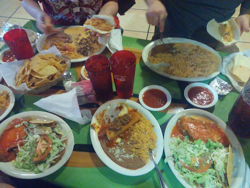 Restaurant «El Puerto Mexican Restaurant», reviews and photos, 324 N 6th St, Blytheville, AR 72315, USA