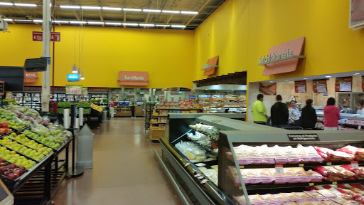 Walmart Chapala, Paseo Centenario de la 20, Chapala, Revolución, 45915 Chapala, Jal., México, Supermercado | JAL