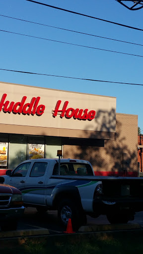American Restaurant «Huddle House», reviews and photos, 350 Keys Ferry St, McDonough, GA 30253, USA