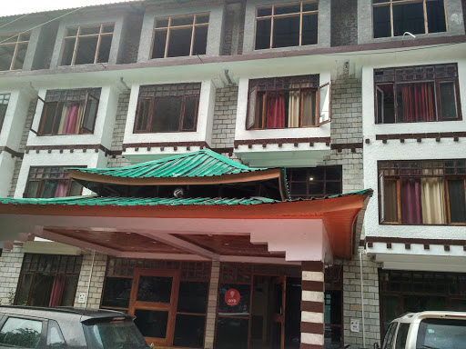 Hotel Hayer Regency, Naggar Rd, Aleo, Manali, 175103, India, Indoor_accommodation, state MH