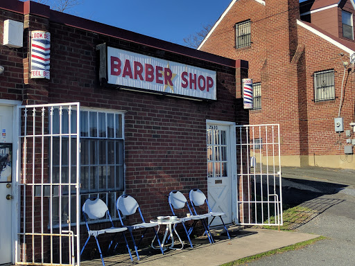 Barber Shop «Star Barber Shop», reviews and photos, 2530 Shirlington Rd, Arlington, VA 22206, USA