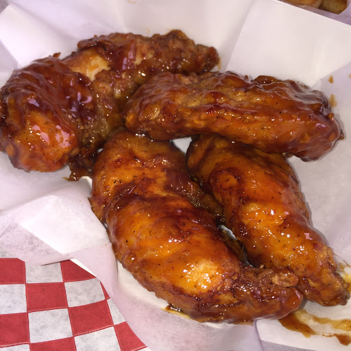 Chicken Restaurant «Wing Bucket», reviews and photos, 1200 Main St #100, Dallas, TX 75202, USA