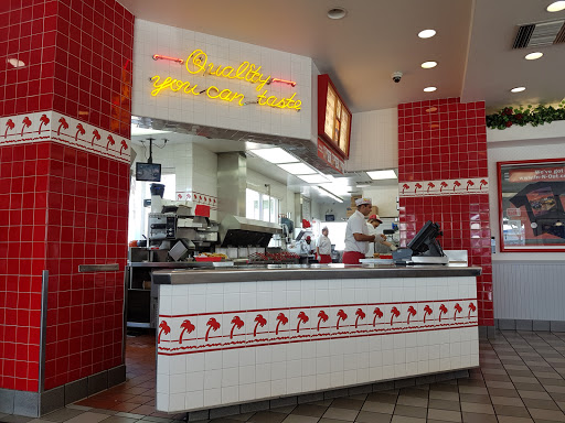 Hamburger Restaurant «In-N-Out Burger», reviews and photos, 6391 Pacific Coast Hwy, Long Beach, CA 90803, USA