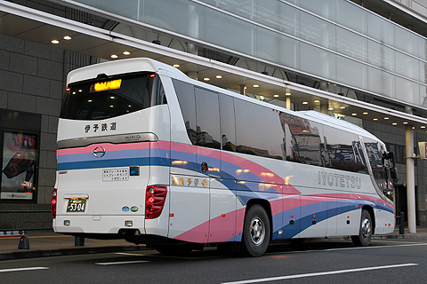 伊予鉄道「オレンジライナー」新宿線 　5304　リア