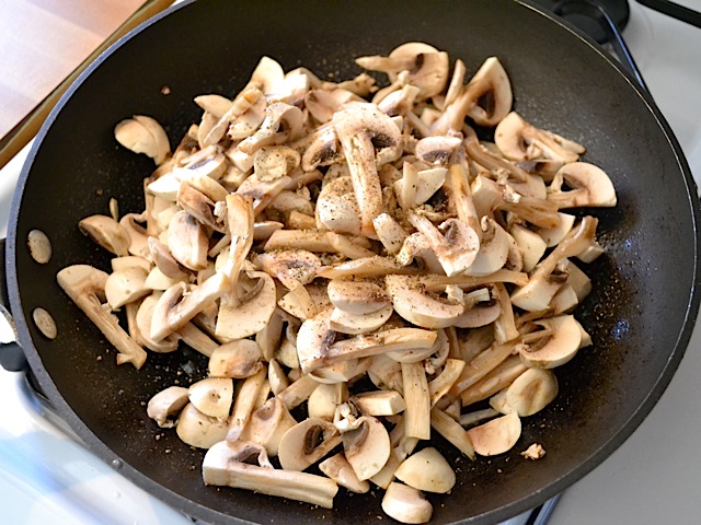 cook mushrooms