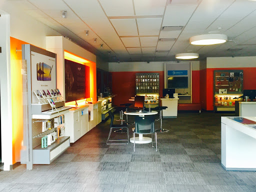 Cell Phone Store «AT&T Authorized Retailer», reviews and photos, 35354 E Michigan Ave, Wayne, MI 48184, USA
