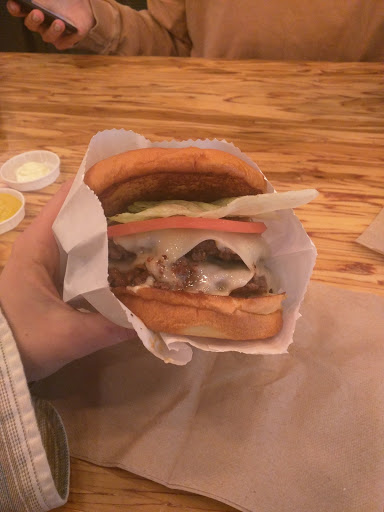 Hamburger Restaurant «BurgerFi», reviews and photos, 60 Raymond Ave, Poughkeepsie, NY 12603, USA
