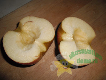 Как приготовить пышные оладьи на кефире с яблоками