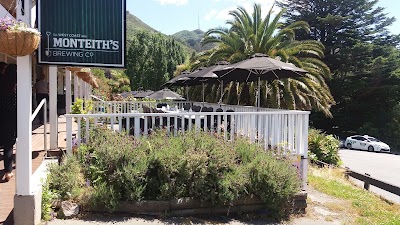 Photos of Governors Bay Hotel
