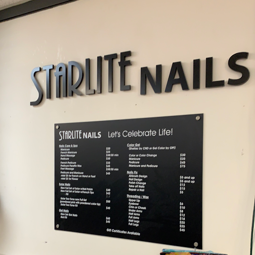 Starlite Nails logo
