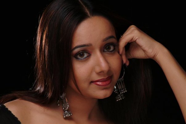 mallu actress chandra lakshman hot
