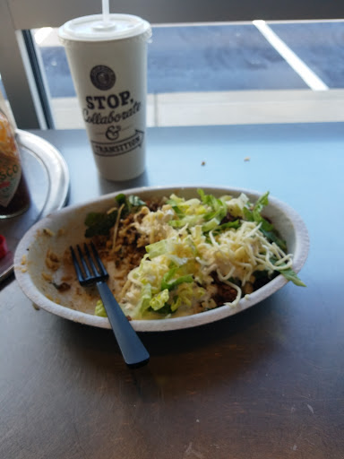 Mexican Restaurant «Chipotle Mexican Grill», reviews and photos, 1227 OH-125, Amelia, OH 45102, USA