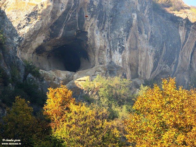 4.%2520Canionul%2520Rusenski%2520Lom%252044 w Rusenski Lom