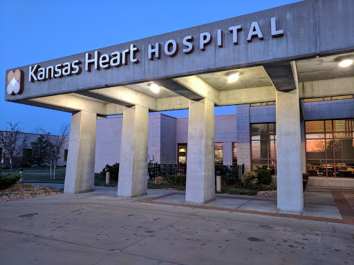 Heart Hospital «Kansas Heart Hospital», reviews and photos