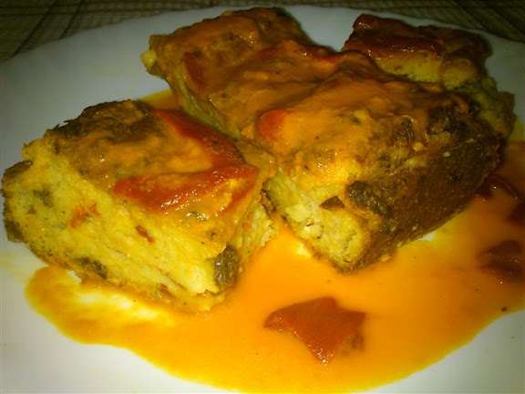Pudding  de  bacalao con salsa de piquillos en Lenguado a la salsa de piquillos