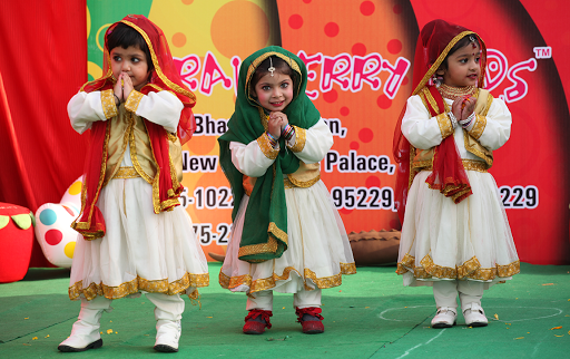 Strawberry Kids Pre School, 229 ,Bharpur Garden opposite New Palace, Moti Bagh, Patiala, Punjab 147001, India, Preparatory_School, state PB