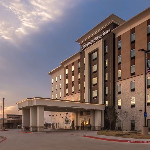 Hampton Inn & Suites Dallas-The Colony, TX logo
