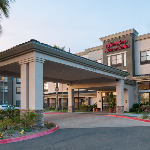 Hampton Inn & Suites San Diego-Poway logo