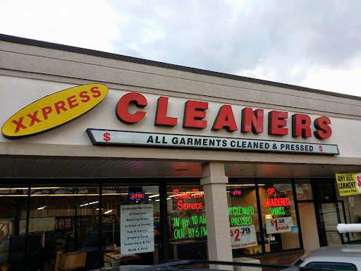 Dry Cleaner «Xxpress Cleaners», reviews and photos, 3026 S Halsted St, Chicago, IL 60608, USA