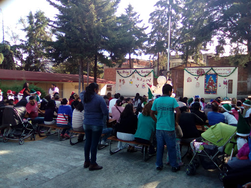 Carmen Serdan, José Ma. Morelos Norte 133, México 68, 61519 Zitácuaro, Mich., México, Escuela primaria | MICH