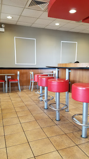 Fast Food Restaurant «Burger King», reviews and photos, 4 63rd St, Westmont, IL 60559, USA
