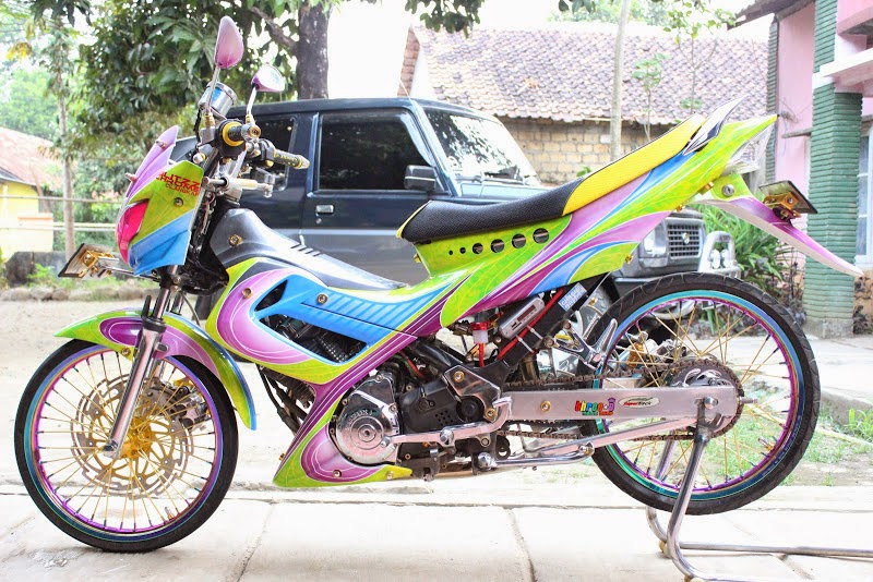 modifikasi satria fu hitam