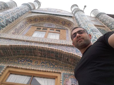Photos of Sardar Mofakham Mirror House