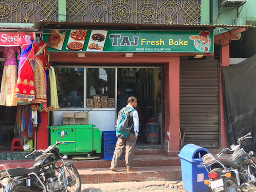 Taj Bakery, Shahid Dal Bahadur Giri Rd, Chotta Bhalukhop, Kalimpong, West Bengal 734316, India, Bakery_and_Cake_Shop, state WB