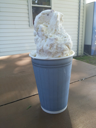 Ice Cream Shop «Hodgies Too Ice Cream», reviews and photos, 136 Rabbit Rd, Salisbury, MA 01952, USA