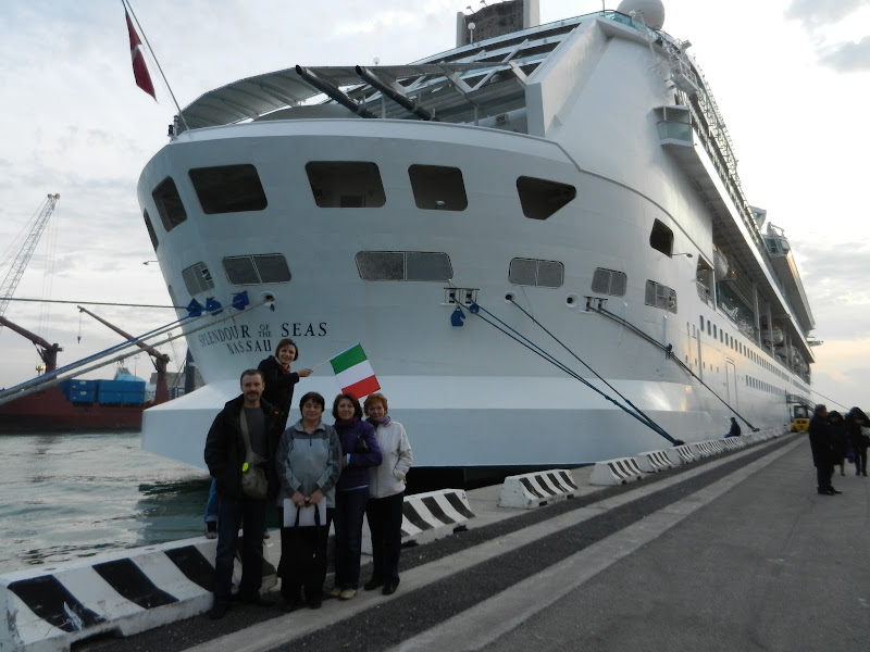Сладкий ноябрь: круиз вокруг Апеннинского полуострова на Splendour of the Seas