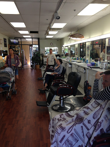 Barber Shop «Solana Beach Barber Shop», reviews and photos, 665 San Rodolfo Dr # 120, Solana Beach, CA 92075, USA