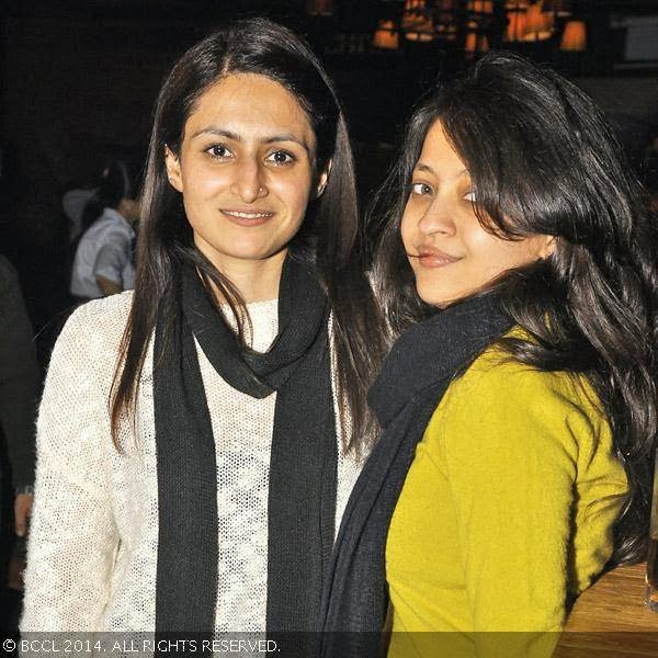 Vrulti (L) and Shriya during the Ladies' Night at SOI 7 Pub & Brewery, DLF Cyber City, Gurgaon.