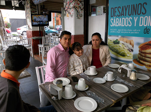 Doña Blanca Suc. Río Nazas, Río Nazas 210, Cuauhtémoc, 06500 Ciudad de México, CDMX, México, Restaurante de desayunos | Ciudad de México