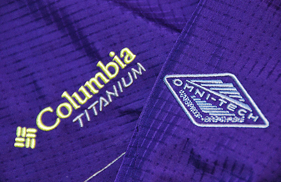 Columbia(コロンビア) TITANIUM 高機能ナイロンパーカー 中古美品