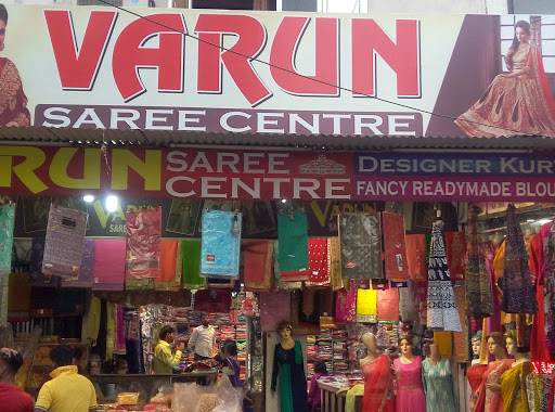 Varun Saree Centre, Shop No: 1/208, Delhi Cantonment, Sadar Bazar Rd, Basantra Line, Sadar Bazaar, Delhi Cantonment, New Delhi, Delhi 110010, India, Saree_Store, state DL