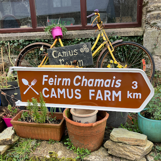 Camus Farm logo