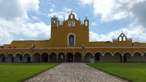 Convento de San Antonio, 31-A, Centro, 97540 Izamal, Yuc., México, Institución religiosa | YUC