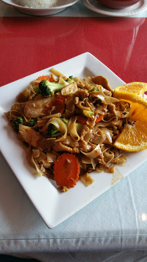 Thai Restaurant «Thai Phooket», reviews and photos, 207 Woodland St, Nashville, TN 37213, USA