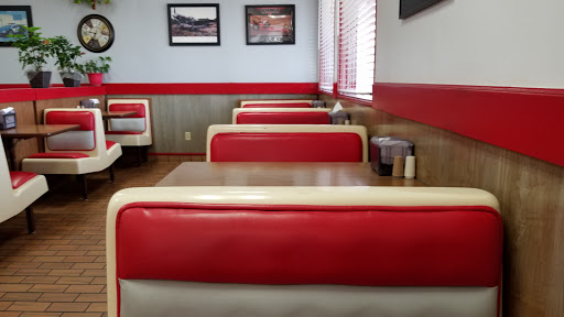 Hamburger Restaurant «Fabulous Charbroiled Burgers», reviews and photos, 302 W Gardena Blvd, Gardena, CA 90248, USA