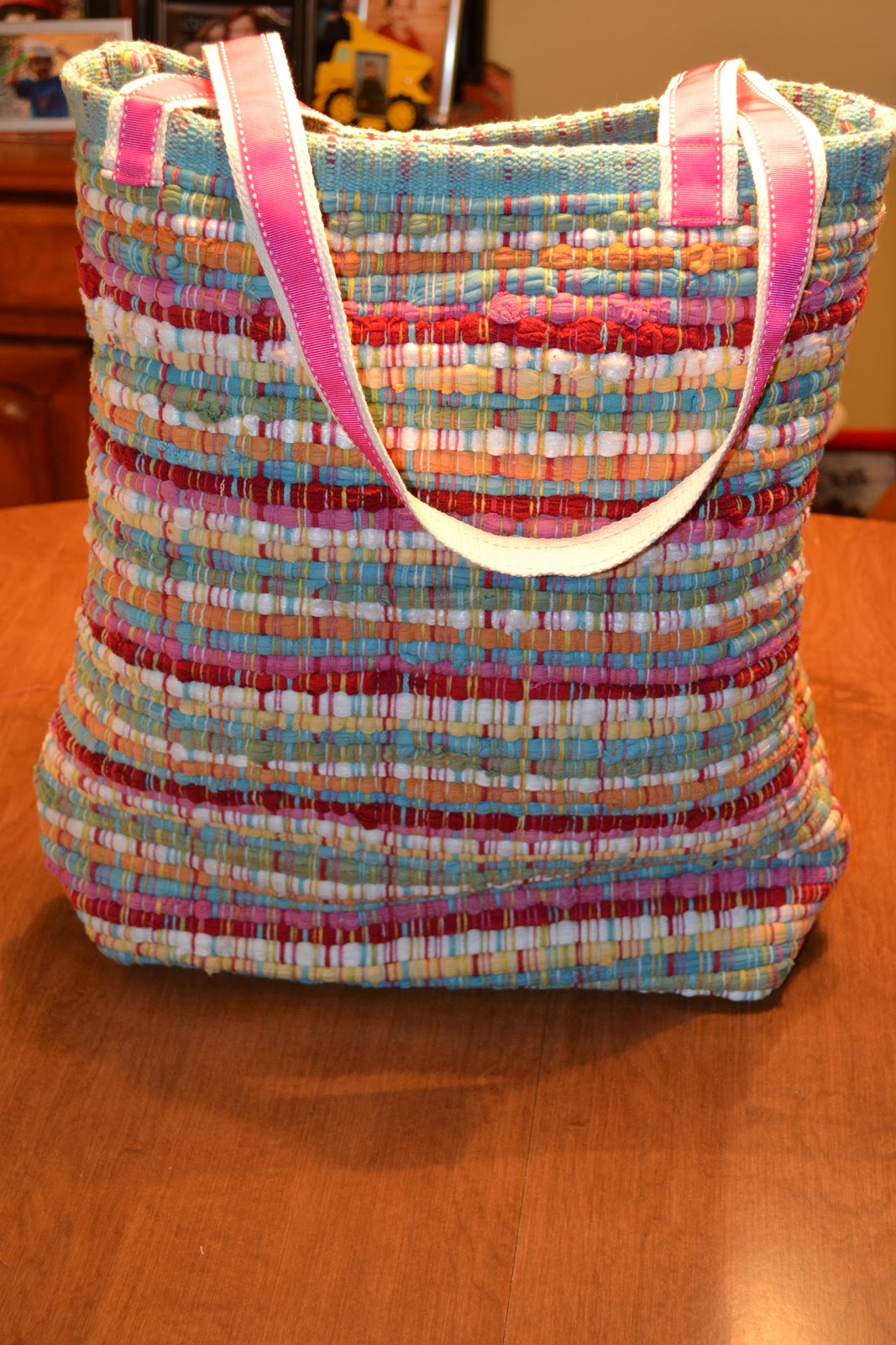 Paper Paint and Pine: Rag Rug Tote