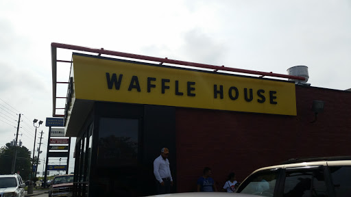 Breakfast Restaurant «Waffle House», reviews and photos, 111 Village Rd NE, Leland, NC 28451, USA