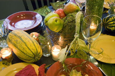 Welcome autumn with a fall tablescape 
