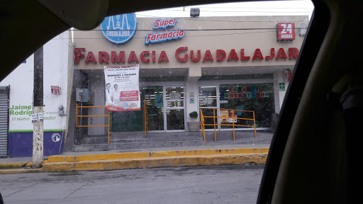 Farmacia Guadalajara, Juárez SN-S RESTAURANT PLAZA, Centro de Salinas Victoria, 65500 Salinas Victoria, N.L., México, Farmacia | NL