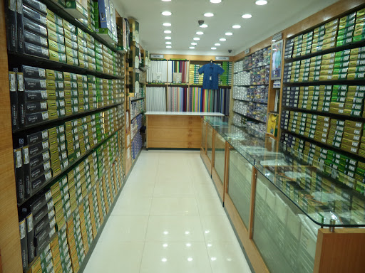 Ramraj Cotton Showroom, Ooty, 127, Commercial Rd, Upper Bazaar, Ooty, Tamil Nadu 643001, India, Clothing_Shop, state TN