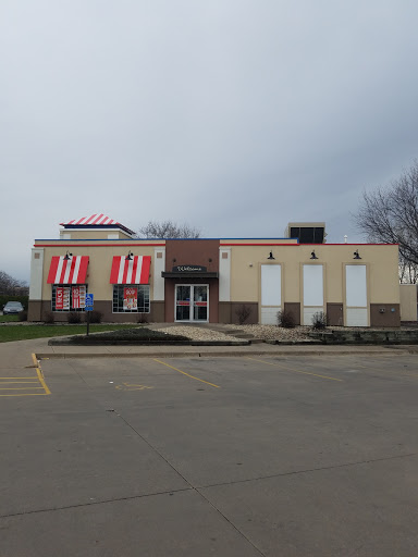 Fast Food Restaurant «KFC», reviews and photos, 918 E 1st St, Ankeny, IA 50021, USA