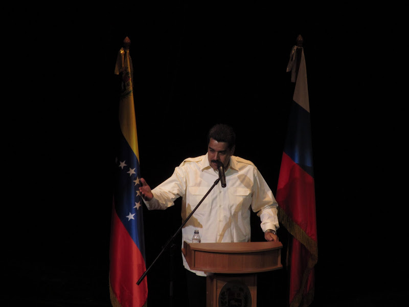 Hugo Chavez vive, la lucha sigue! 