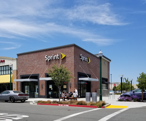 Cell Phone Store «Sprint Store», reviews and photos, 2670 5th St d, Alameda, CA 94501, USA