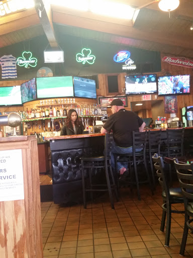 Restaurant «Cloverleaf Sports Bar & Grill», reviews and photos, 1240 Hollis St, Bremerton, WA 98310, USA